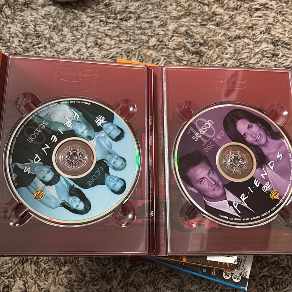Friends seasons 1-6, 8-10 DVD’s EUC - Picture 11 of 17